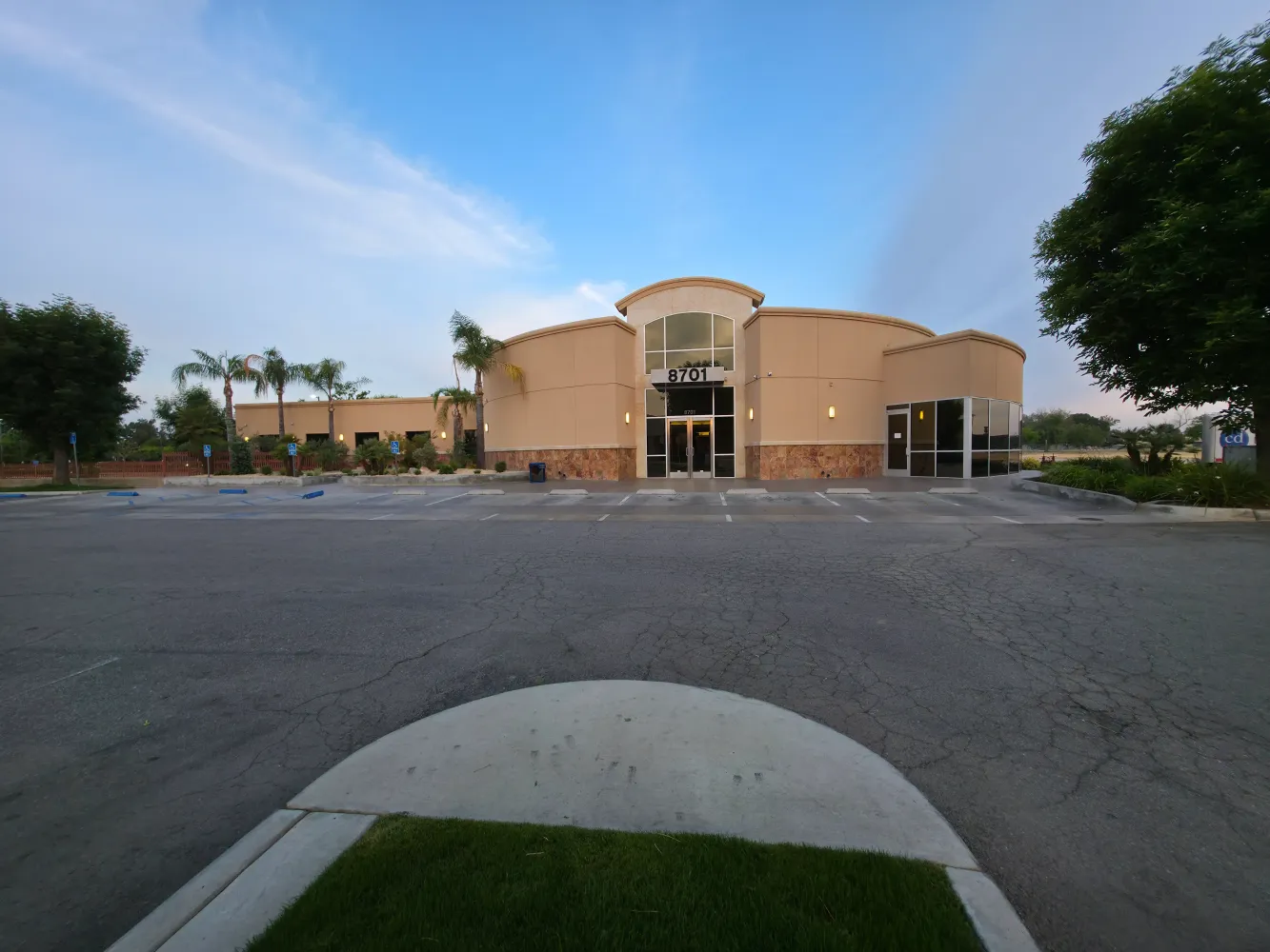 Inside the Capital Dental Group office in Bakersfield, CA — photo 02